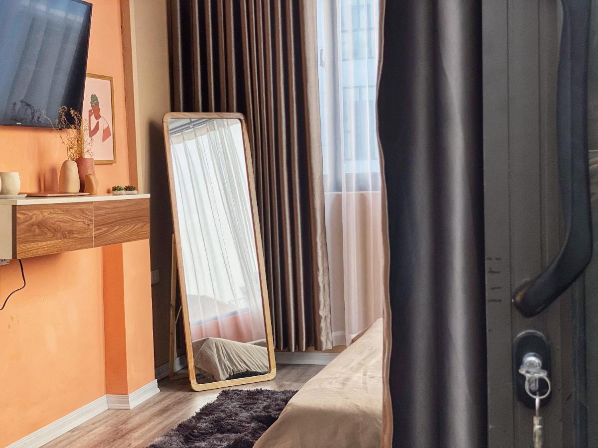 Appartamento Aimee House - Dinh Liet Hanoi Esterno foto